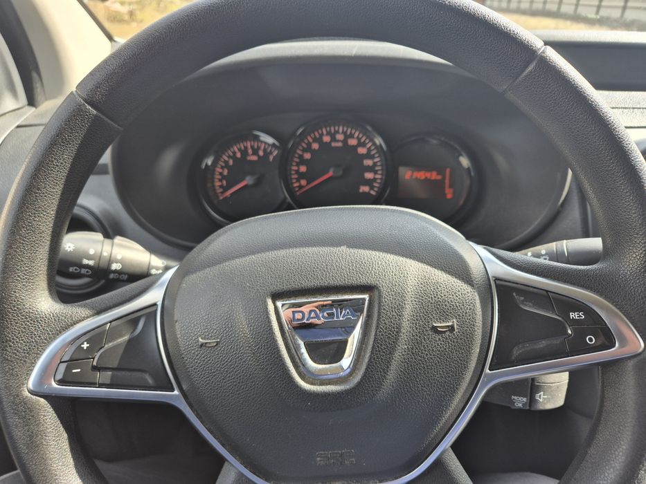 Vând Dacia Dokker