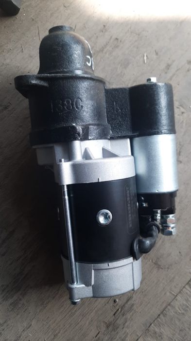 Стартера новые на технику