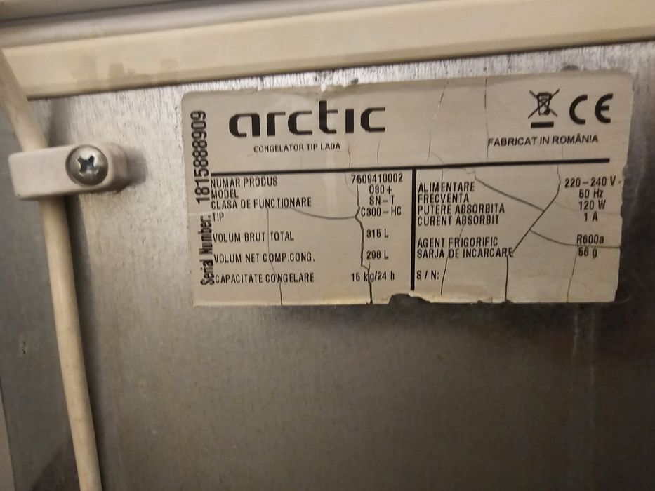Ladă frigorifică Arctic Q30+ – 298 L – funcțională
