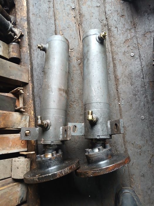 Гидравлический цилиндр