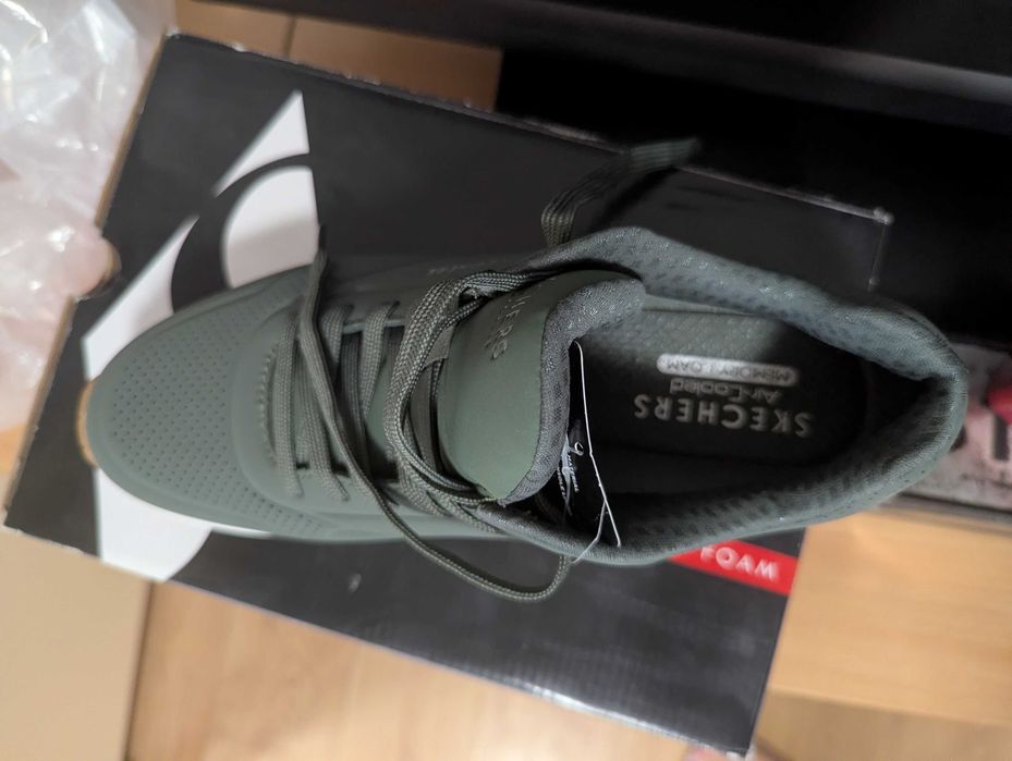 Маратонки Skechers номер 41