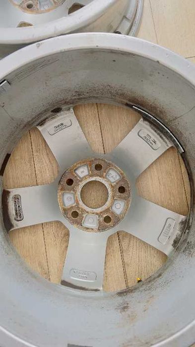 Jante Audi 7.5X17H2 ET56