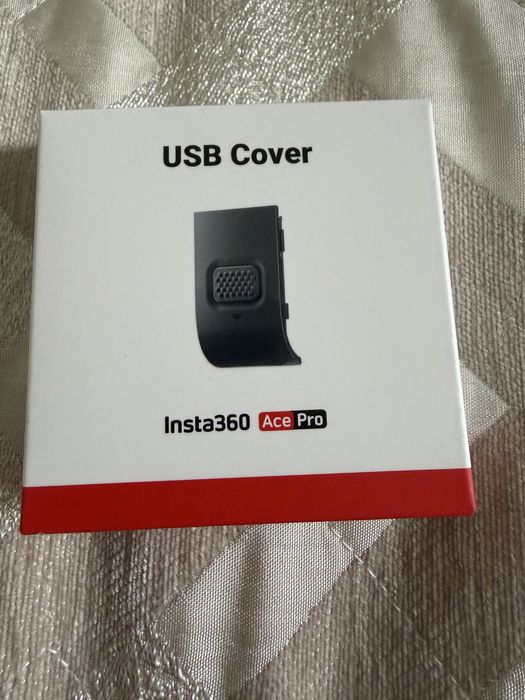 Insta360 Ace Pro USB Cover