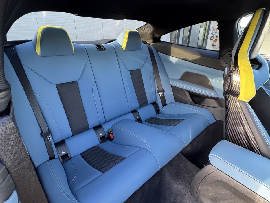 Bmw M4 Competition X drive/laser/buckets seats/camera/keyless/carbon