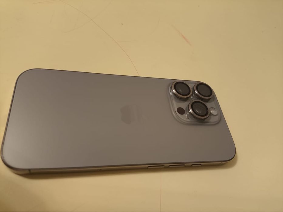 Iphone 16 Pro 256 Gb серебристый