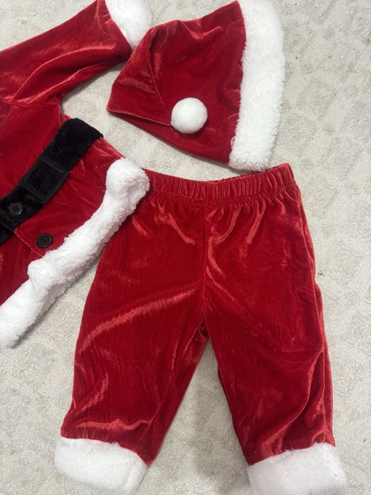 Жаңа жылдық аяз-ата киімі