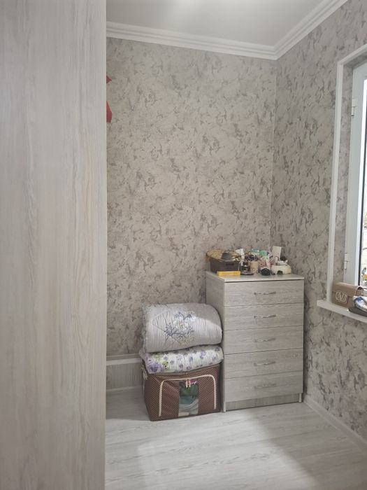 Продаётся  1 комнатная  Юнусабад 15 квартал