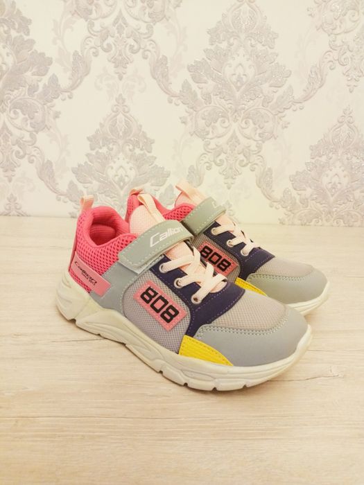 Qizlar uchun krasovka