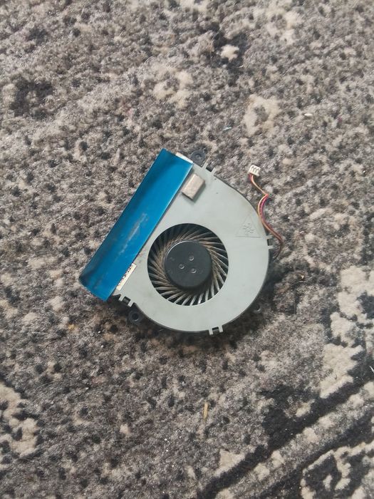 Продам запчасти от ноутбука DELL