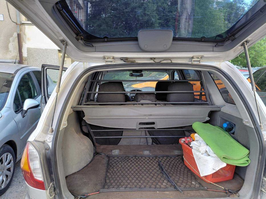 Джип Hyundai Santafe 4×4 2.0dizel