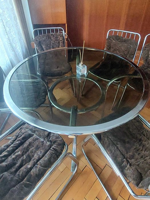 Маса със 6 стола комплект