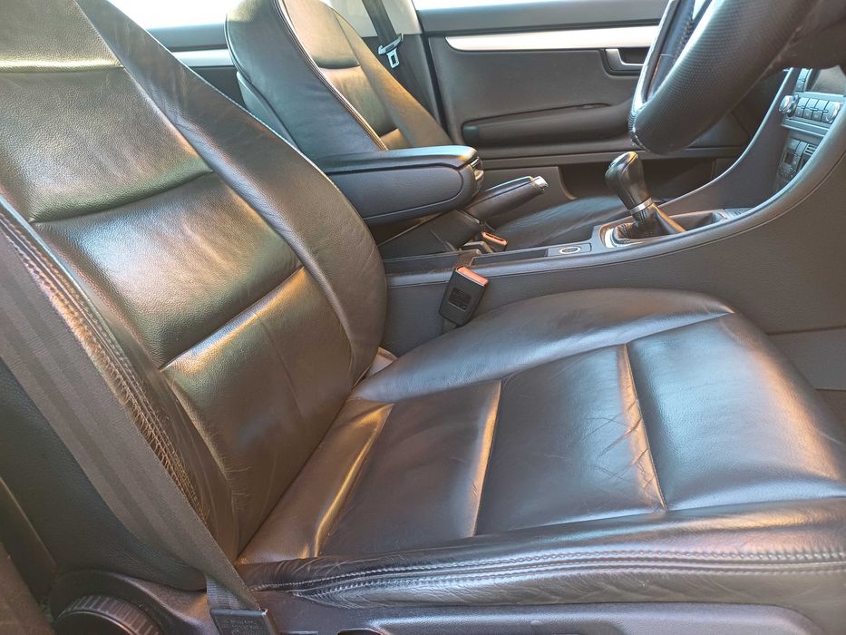 Portiere AUDI A4 B7 negru cod culoare LZ9Y 2.0 TDI BRE