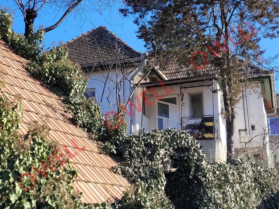 De Vanzare Casa Familiala Situat In Deleni