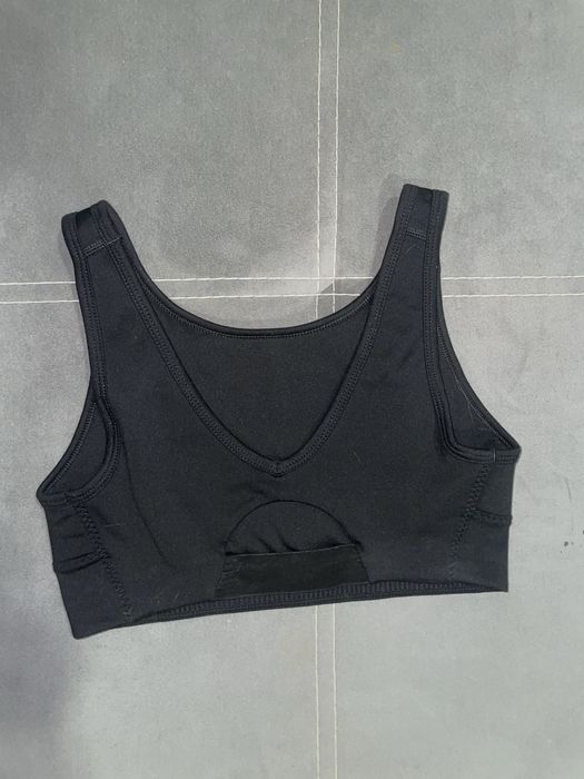 NIKE спотрен топ