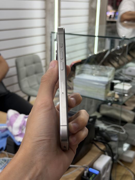 продам Iphone 15 pro 256GB 91%