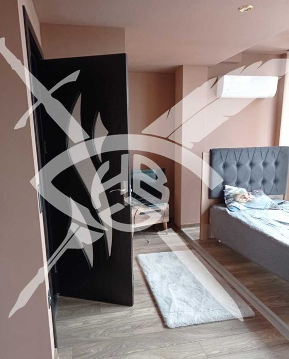 Четиристаен апартамент в кв.Колхозен пазар - 47111