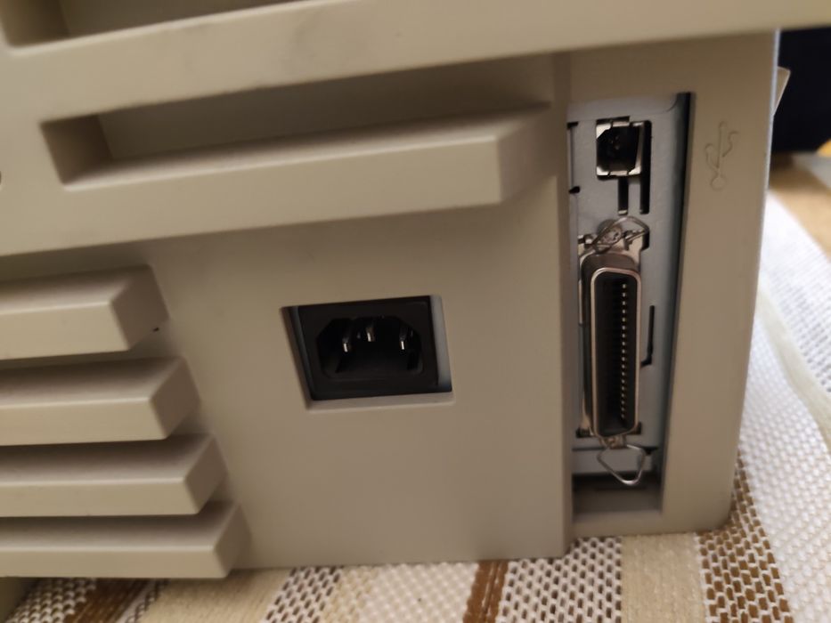 Принтер HP DesignJet 500, 24" (C7769B).
