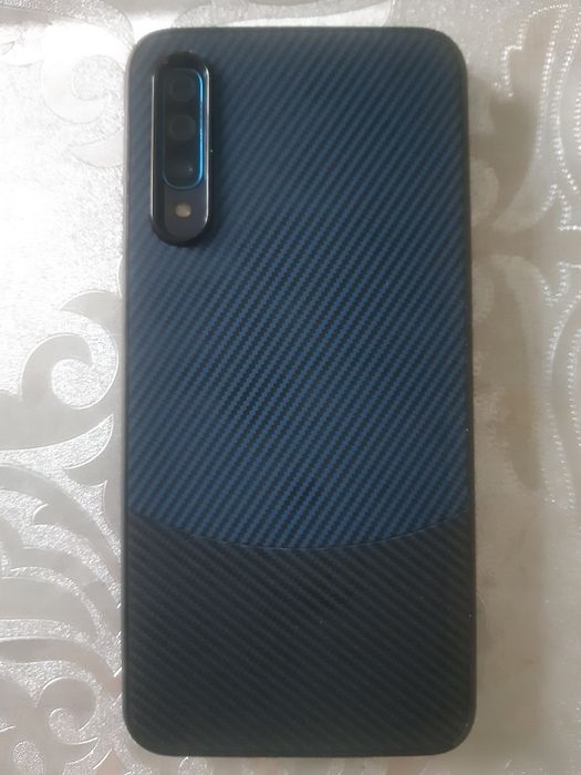 Самсунг А 50/ 64 гб. Редми 10 а