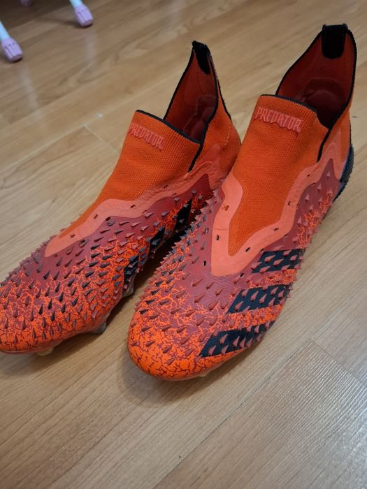 Адидас придатор 37, 39 размер