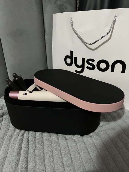 Продам фен Дайсон