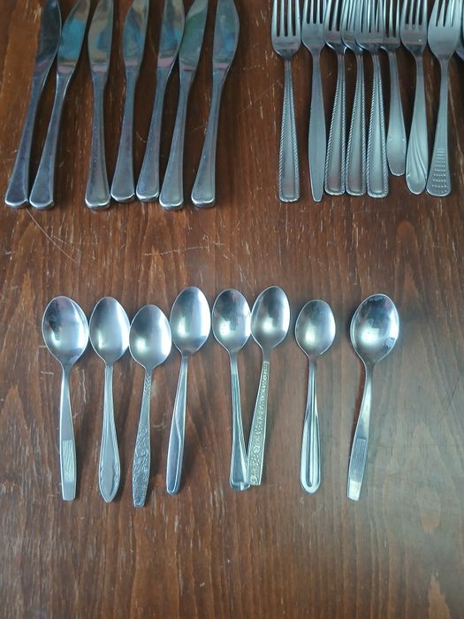 Прибори за хранене