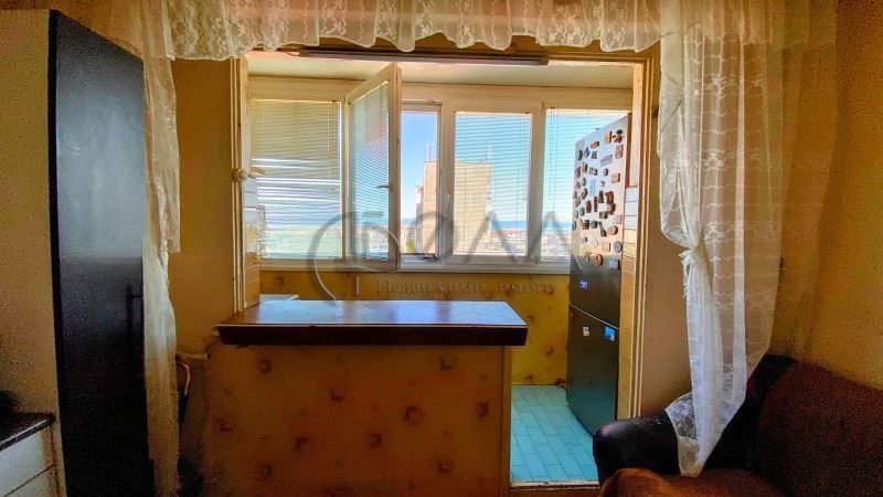 Продава се Тристаен апартамент в София, Люлин 5 - 88 кв.м за 1705 €/кв.м - Снимка #3