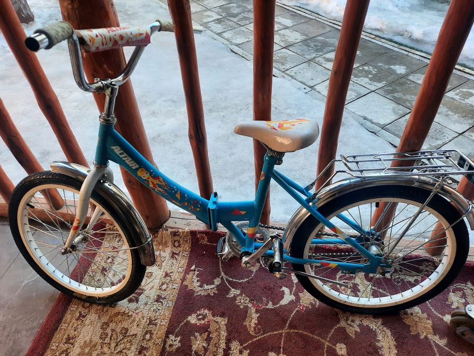 Продам велосипед 13000,6-9 лет