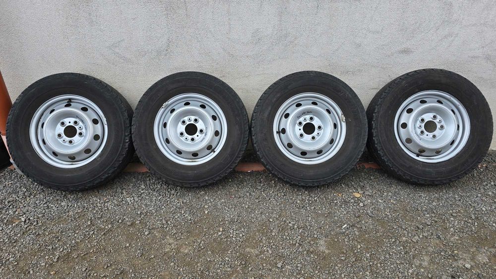 Jante tabla Fiat Ducato 215/70r15c 5x118 et 68 butuc 71,1mm