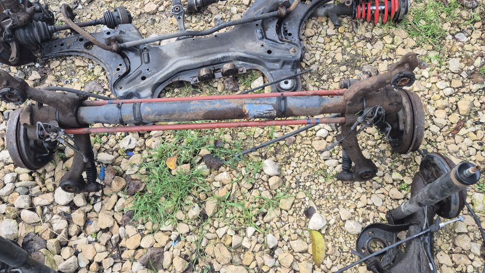 Заден мост / Торсион за Пежо 206,Партнер 98 -2006