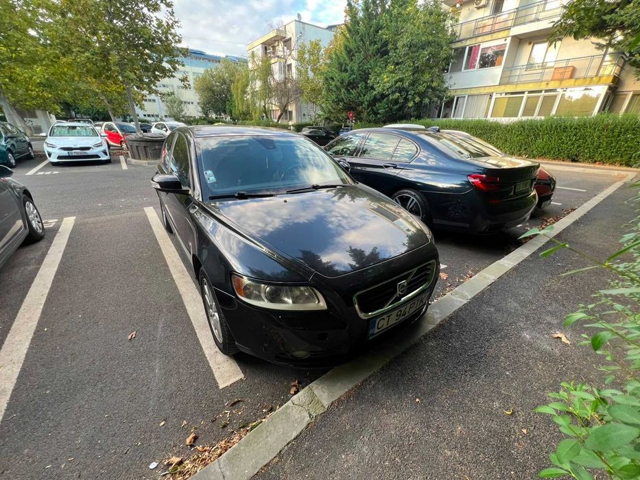 Volvo S40 II -1.6D-2009 -Citiți anunțul