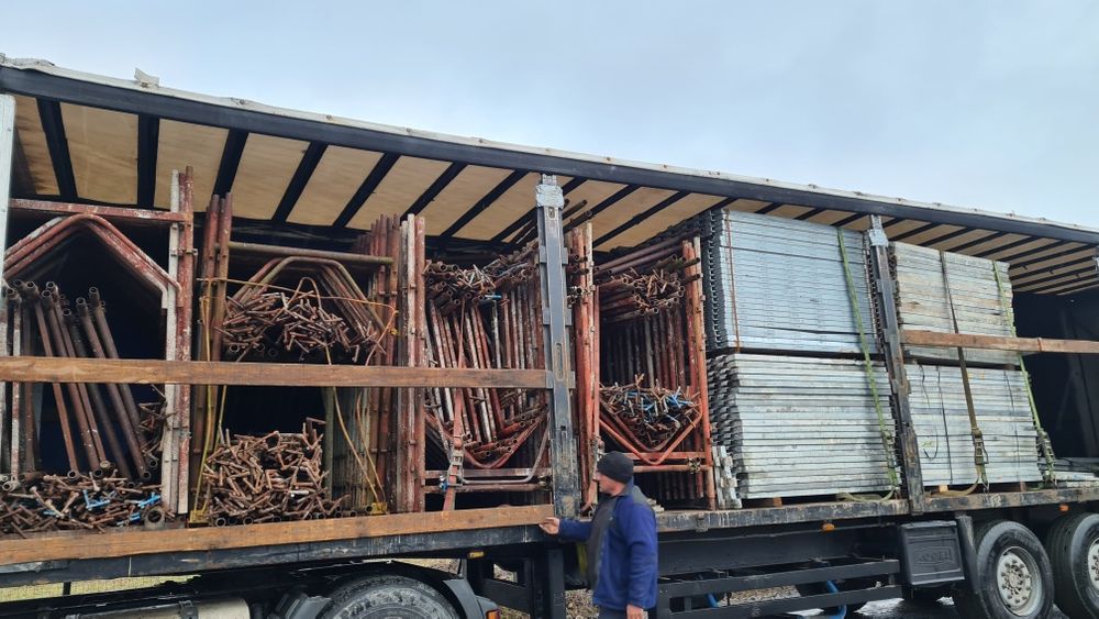 Schela metalica ieftina de vanzare