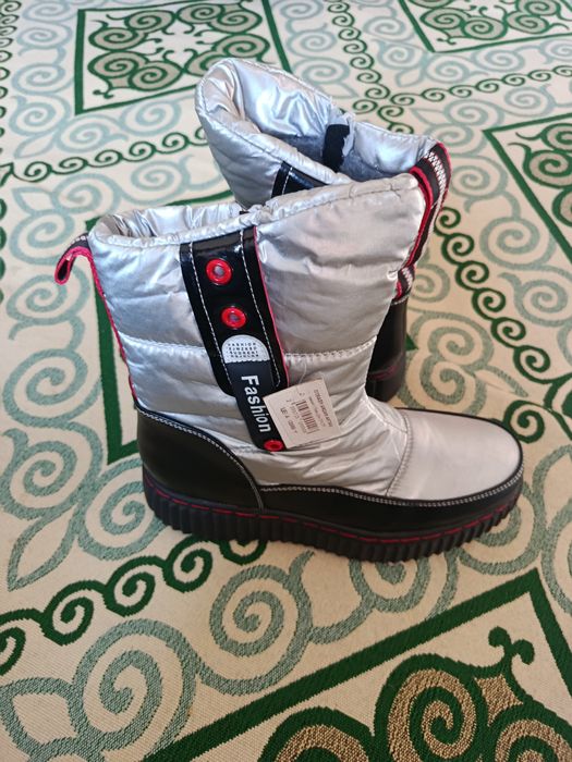 Сапог женский 200