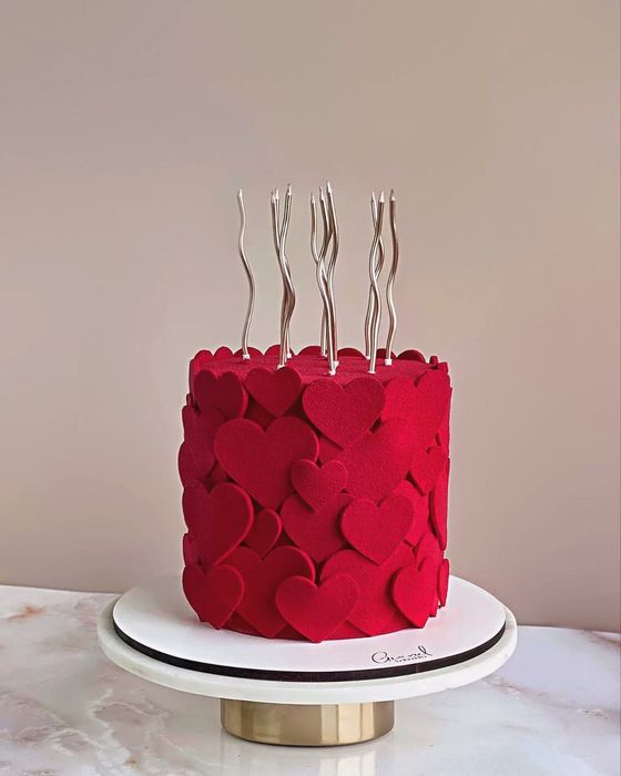 Inchiriere torturi de decor