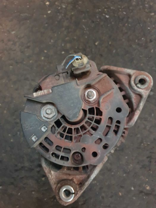 Alternator Opel Meriva B 1.4 benzina Euro5  A14XER