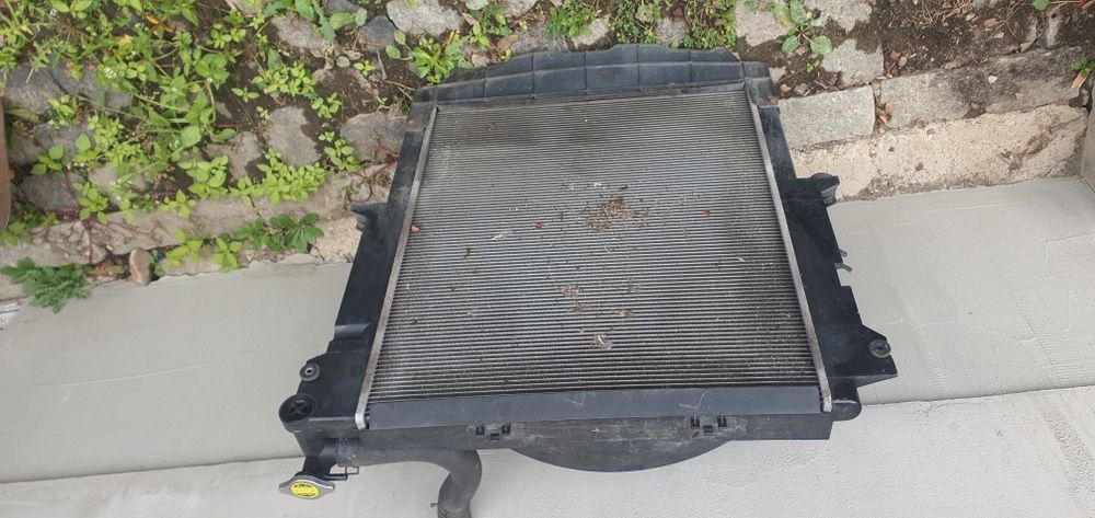 Dezmembrez L200 2009