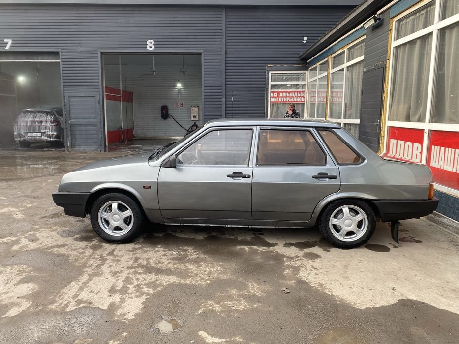 Продам ваз 21099