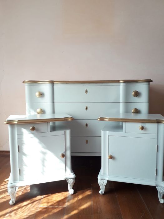 Set de dormitor, comoda + Pat + noptiere