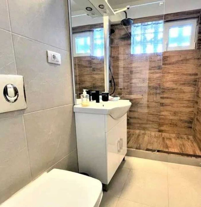 Дава се под наем Двустаен апартамент в Пловдив, Прослав - 65 кв.м за 204 € - Снимка #3