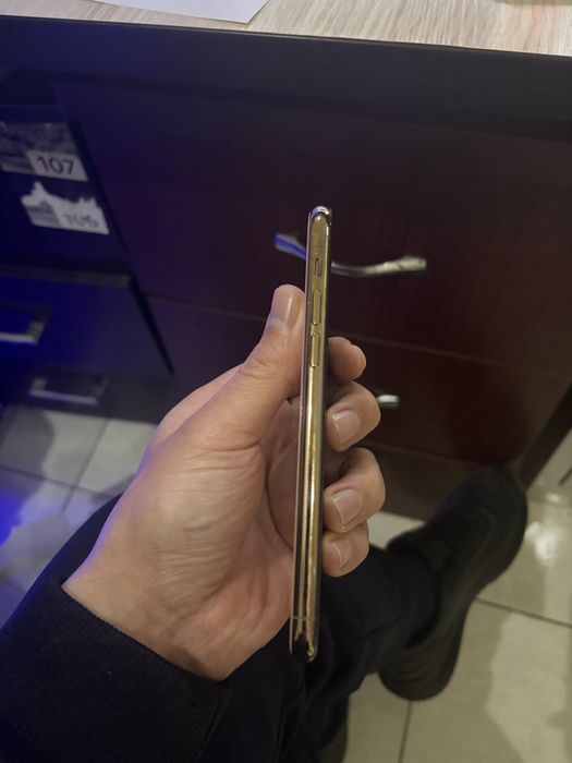 Ipone 11 pro gold tinniq aybi yoʻq