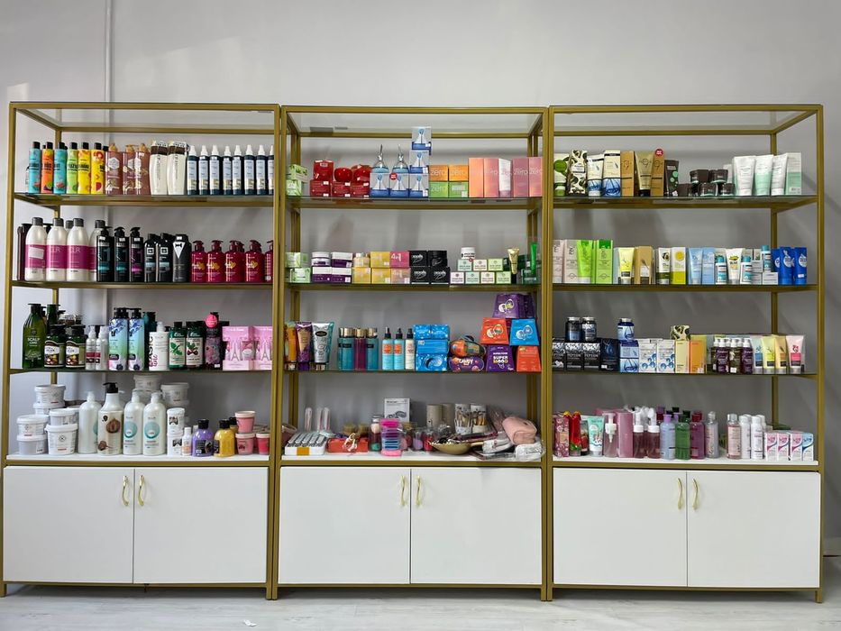 Рейлы , стойки для одежды , стеллажи