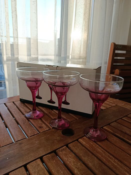 Комплект от 3 чаши  English Home, 300 мл, стъкло, розови