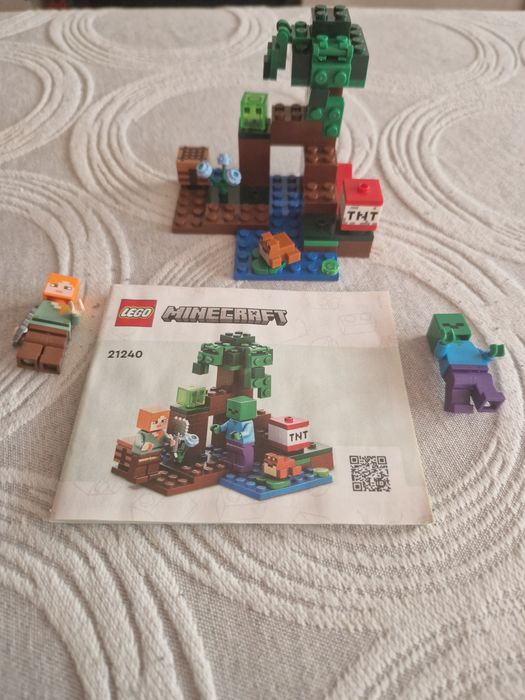 Lego 21240 Minecraft
