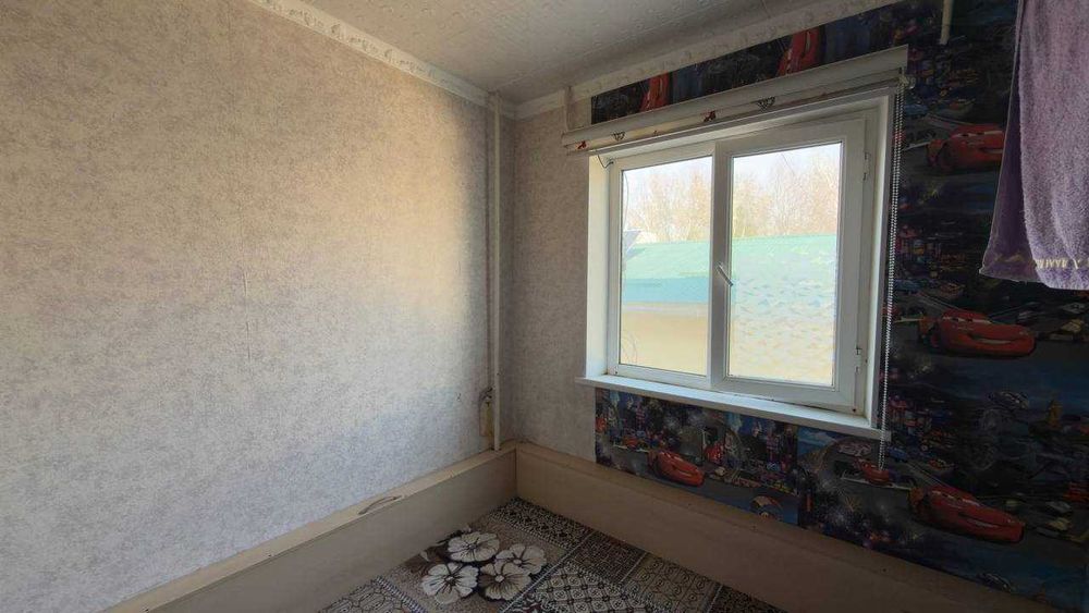 Фрунзиский Ситора кафеси 2 қаватда 2 хонали квартира сотилади.ID: 1806