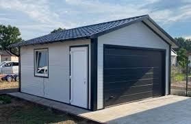 Vând garaj auto pe structura metalica