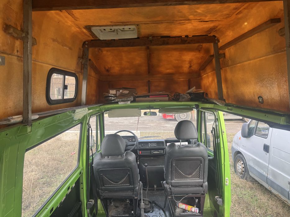 Продава се Mercedes 208 Бус кемпер