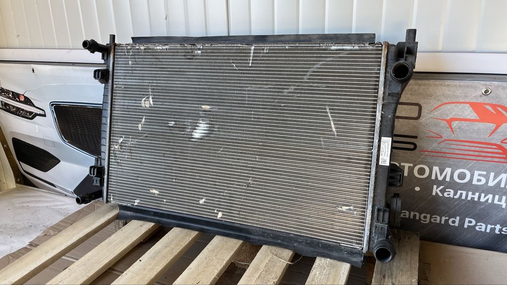 Радиатор VAG