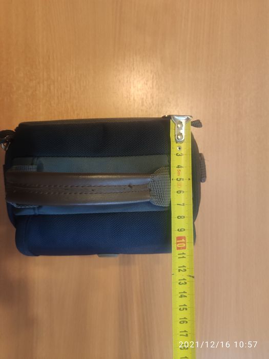 Сумка для видеокамеры, фотоаппарата.