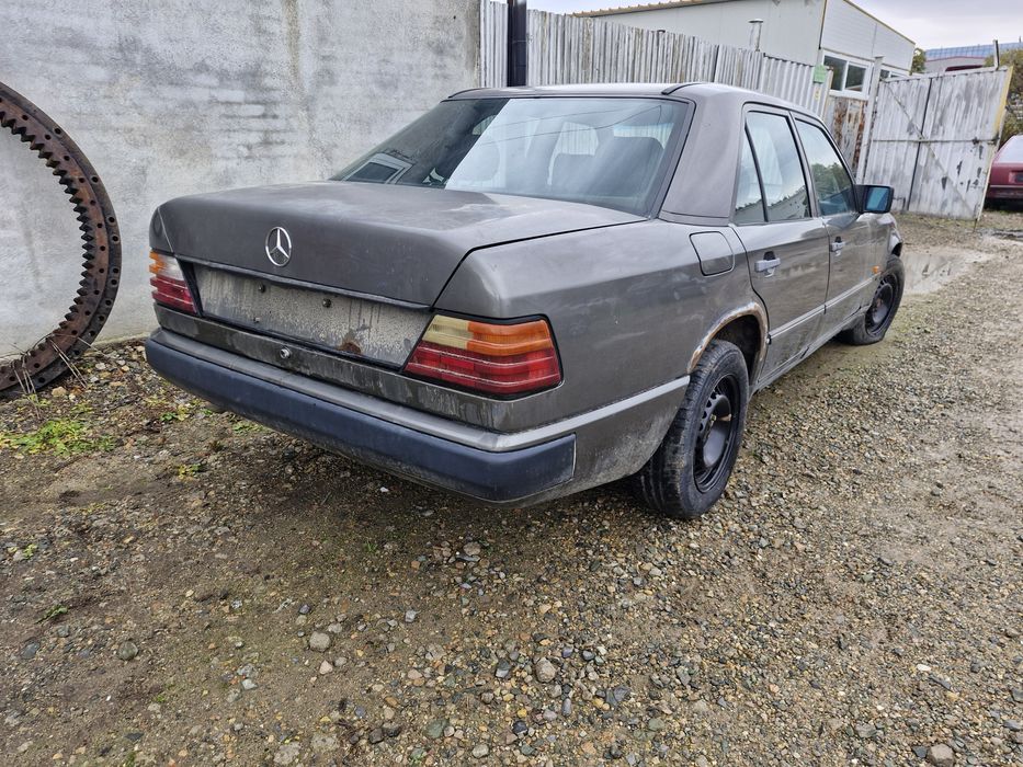 Мерцедес 124 НА ЧАСТИ