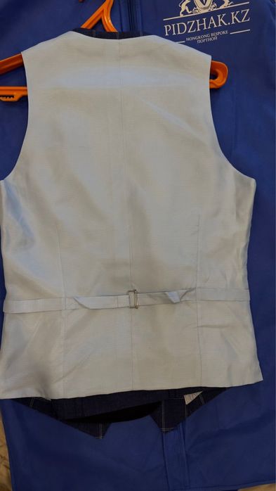 Костюм на выпускной