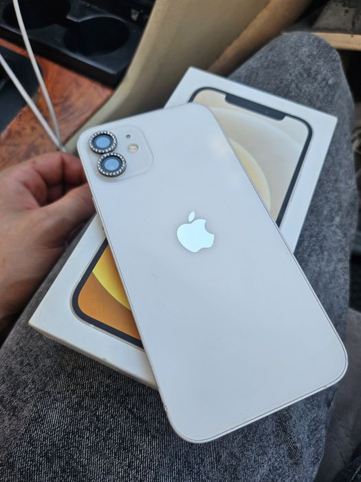 Продам iphone 12